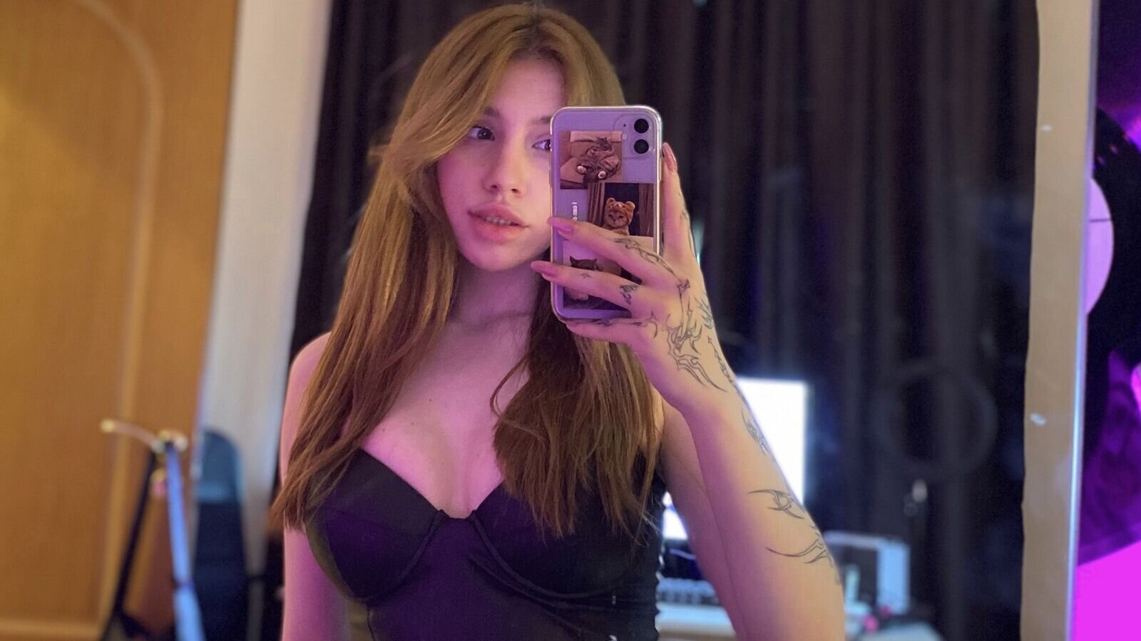 RoseNika's